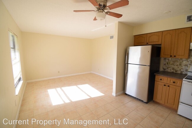 Building Photo - 2967 Tropicana Blvd