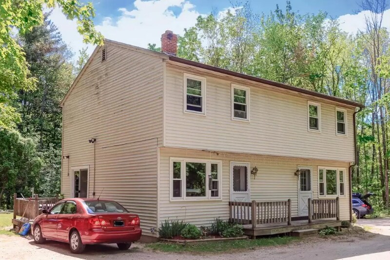 Primary Photo - 496 E Dunbarton Rd
