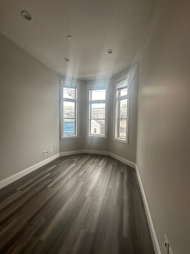 Foto del edificio - 191 Washington Ave