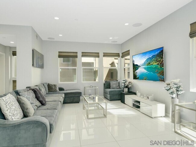Foto del edificio - 8334 Ridge Ct