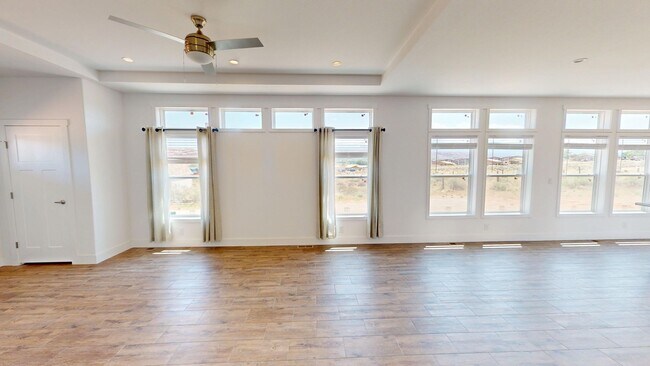 Foto del edificio - Brand New Stand Alone Home