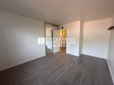 Foto del edificio - Charming 2-Bedroom Condo with Private Pati...