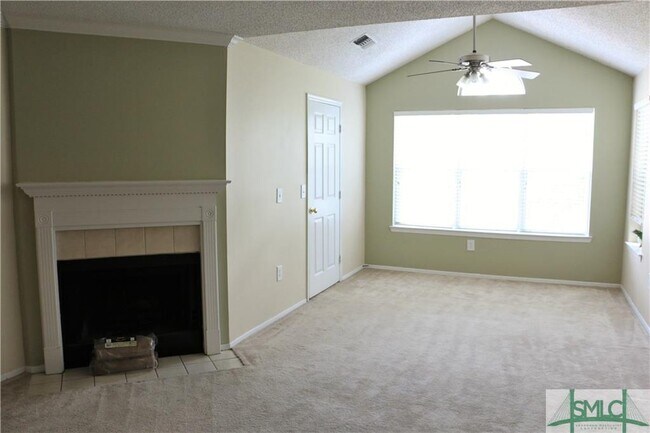 Building Photo - 12300 Apache Ave