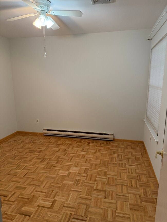 Foto del edificio - 80 Mountain Ct