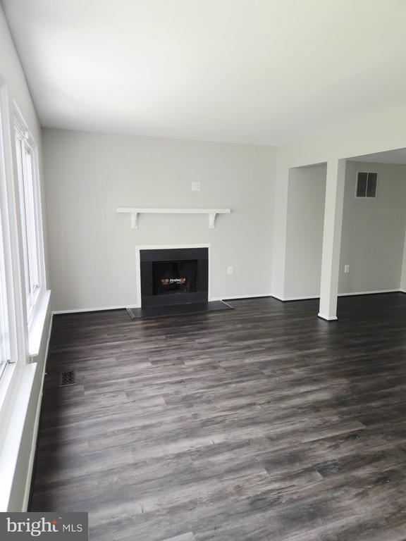 Foto del edificio - 15731 Millbrook Ln