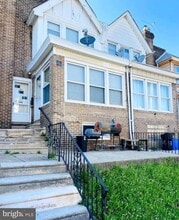 Building Photo - 6619 Guyer Ave