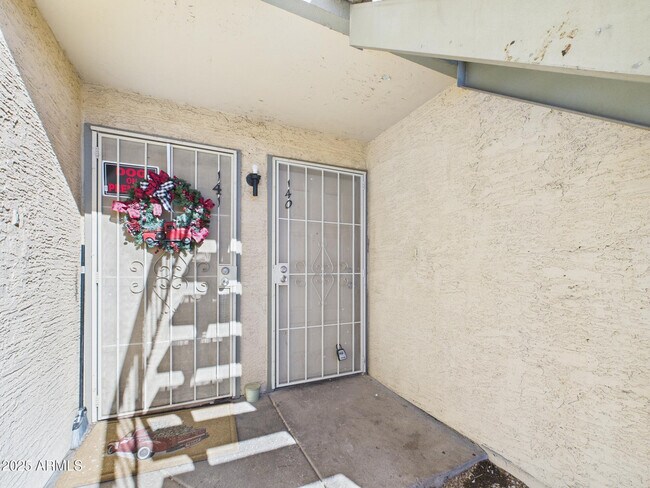Foto del edificio - 5236 W Peoria Ave
