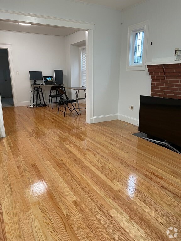 Montclair Apartments for Rent Quincy, MA 250 Rentals