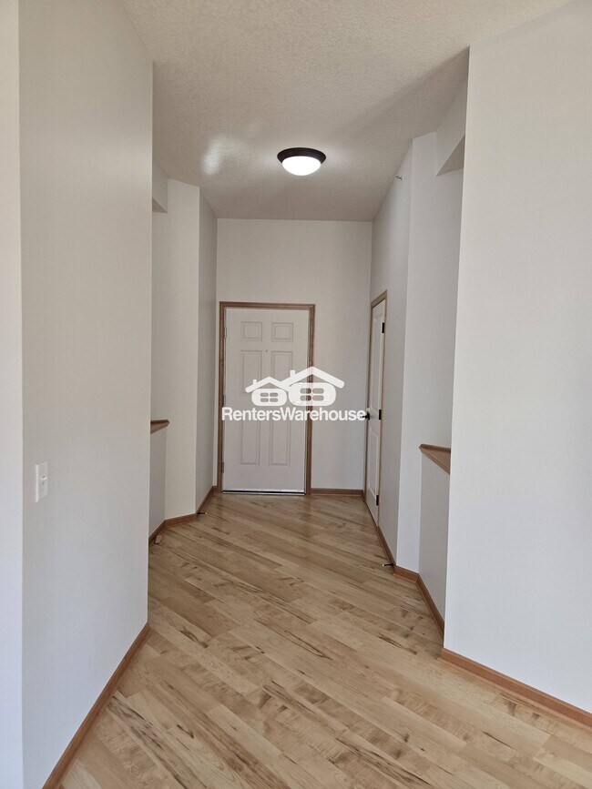 Foto del edificio - 9630 Independence Cir