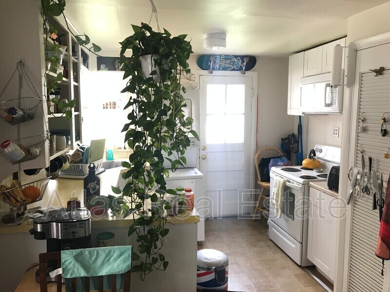 Foto principal - 2866 S Delaware St