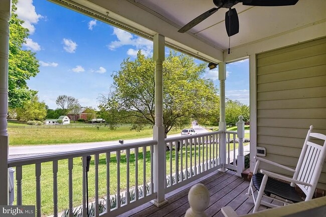 Building Photo - 40883 Meadow Vista Pl