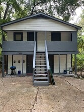 Building Photo - 1823 Anna St