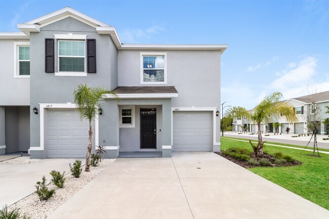 Foto del edificio - 11803 Mountain Retreat Ln