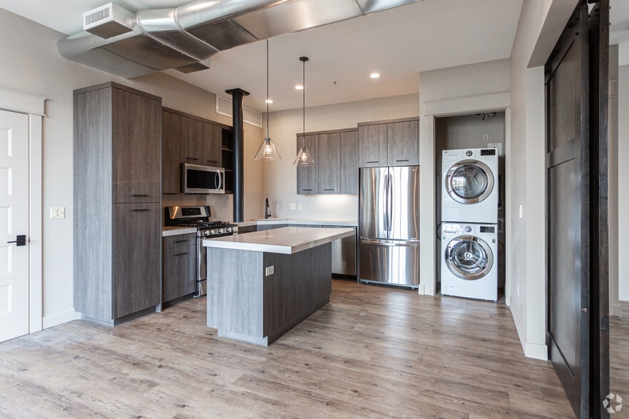 Salt Lake Costume Apartments!