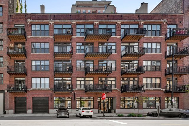 Primary Photo - 375 W Erie St
