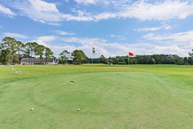 Building Photo - 3 Bed, 2 Bath Deercreek Country Club Home ...