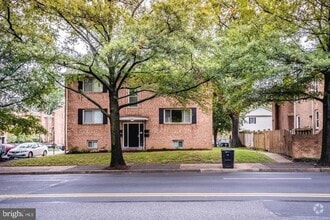 Building Photo - 4510 Washington Blvd