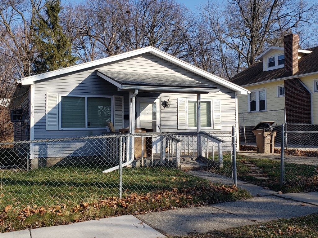 76 Moreland Ave, Pontiac, MI 48342 House Rental in Pontiac, MI