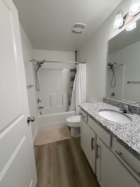 Foto del edificio - 914 N 1150 E