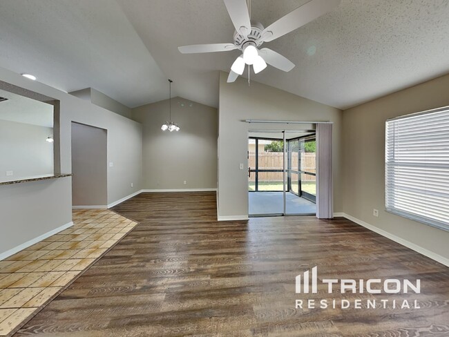 Building Photo - 5318 Southwick Drive Tampa FL