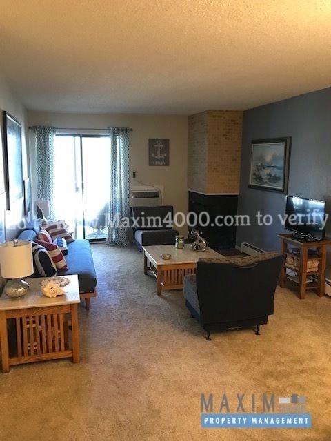 Building Photo - 125 Franklin Ave 105 - FURNISHED-2 Bed
