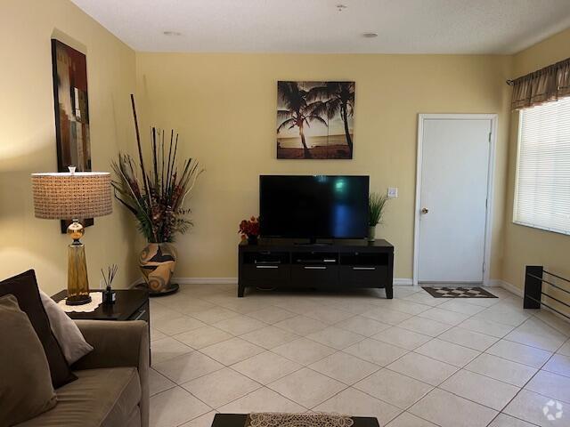 Building Photo - 106 Lighthouse Cir