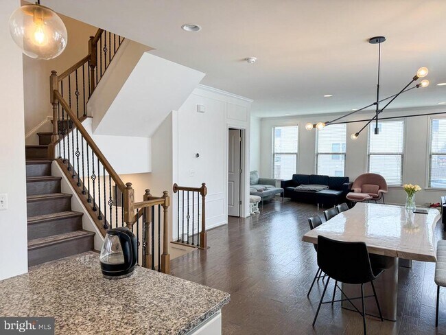 Foto del edificio - 42462 Dogwood Glen Square