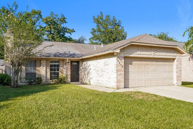 Building Photo - 10018 Spotted Horse Dr