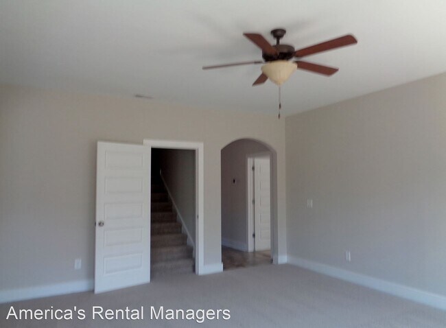 Building Photo - 4 br, 3 bath House - 11518 Andrew Way