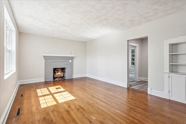 Foto del edificio - 3901 Shell Rd