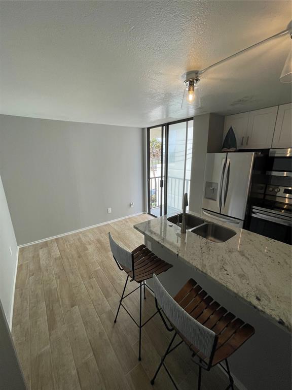 Foto del edificio - 11949 Termini-San Luis Pass Rd