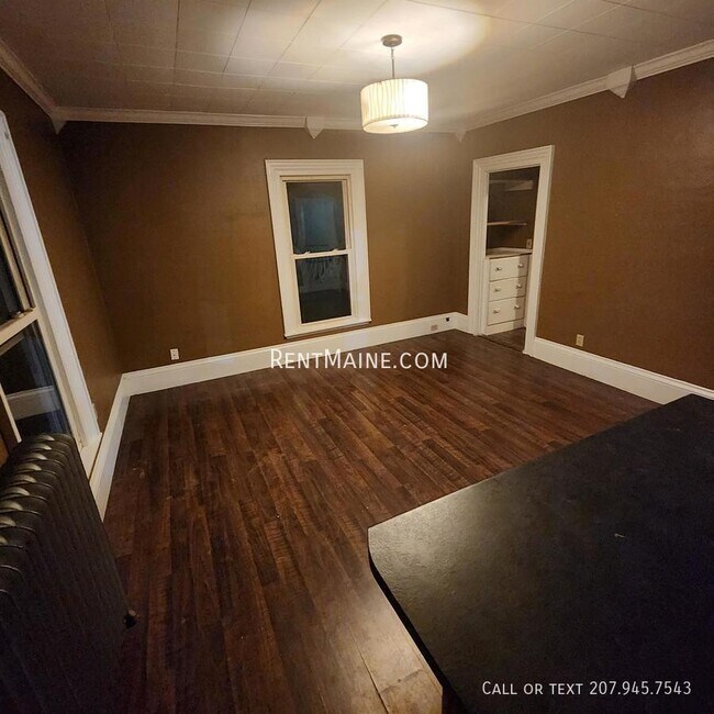 Foto del edificio - 63 Fifth St. Apt.-2