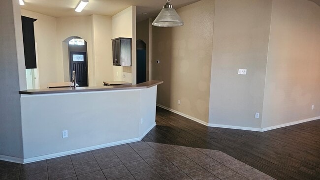 Foto del edificio - 5750 Ranch Prairie Tr