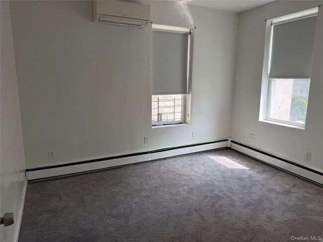 Foto del edificio - 2150 Dean St