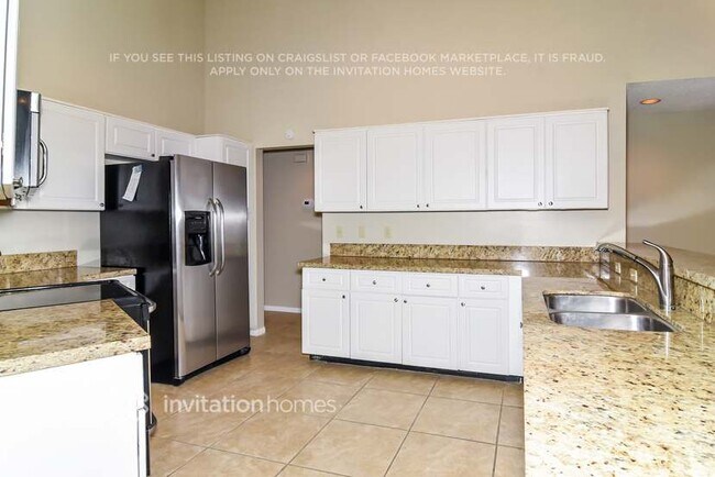 Foto del edificio - 5215 NW 51st Ct