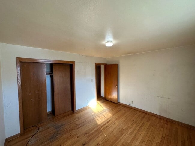 Building Photo - 3202 N 76th St