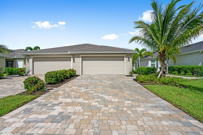 Building Photo - 4240 Lemongrass