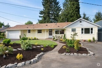Building Photo - 4929 SE Mintone Dr