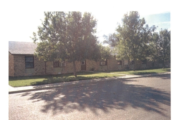 8 plex - Heritage Square