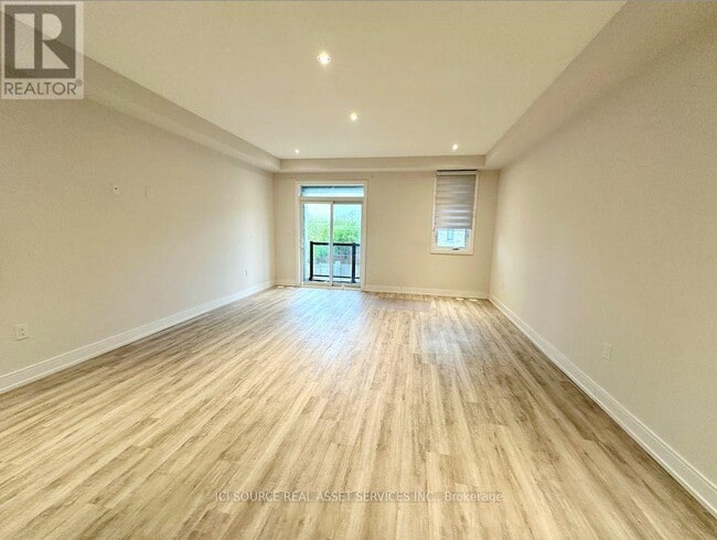 Building Photo - 562 Rapids Ln