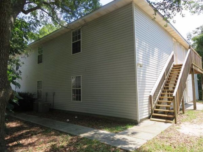 Building Photo - 319 32nd St - Unit D