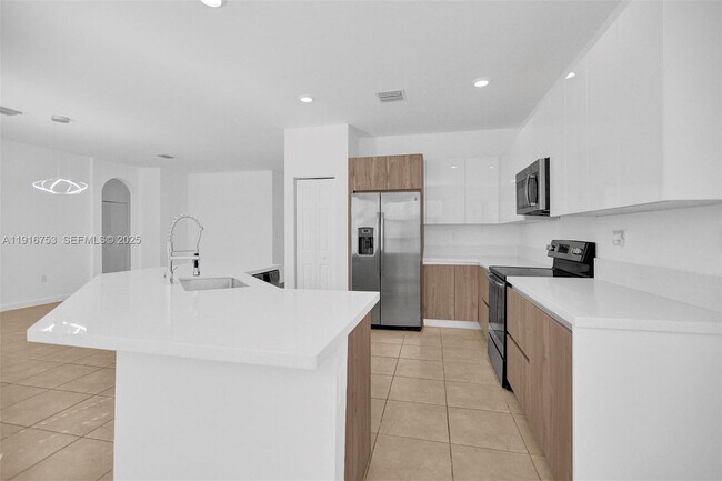 Foto del edificio - 3504 W 94th St