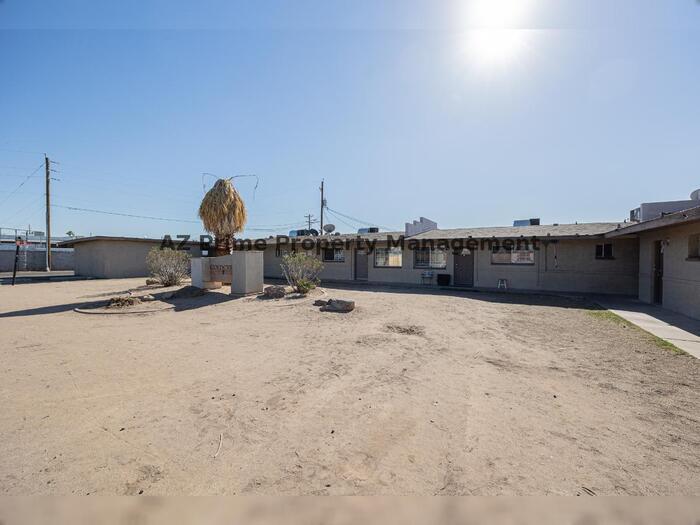 Primary Photo - 7101 N 36th Ave