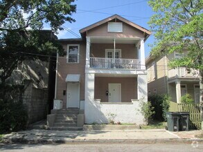 Building Photo - 1426-1430 Urania St