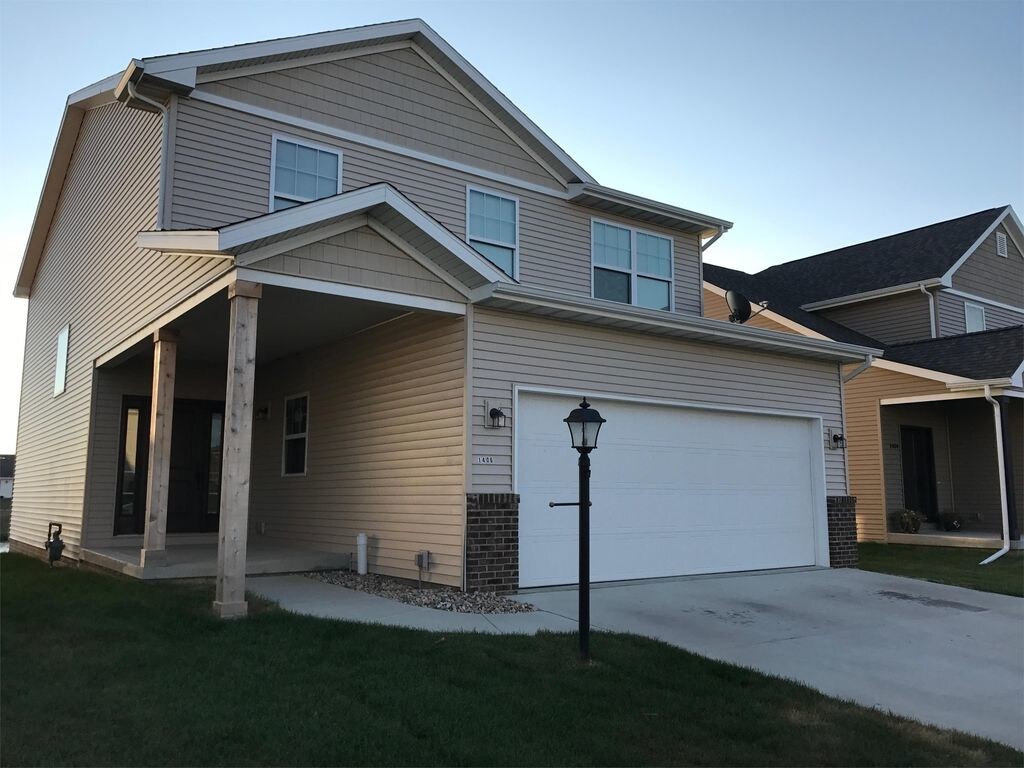 1402 Myrtle Beach Ave, Champaign, IL 61822 Townhome Rentals in Champaign IL