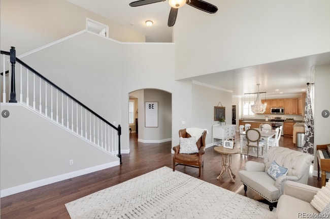 Building Photo - Long Realty & Property Management - 7 Bedroom Parker Home