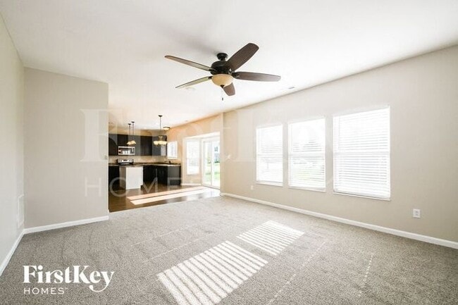Building Photo - 5509 W Woods Edge Dr