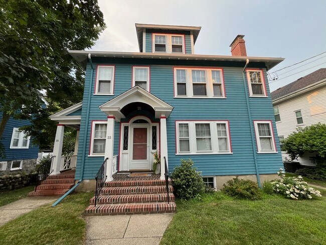 Building Photo - 35 Sanborn Ave