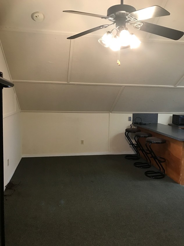 Foto principal - 1822 Folly Rd