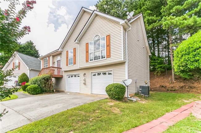 Building Photo - 2325 Golden Valley Dr